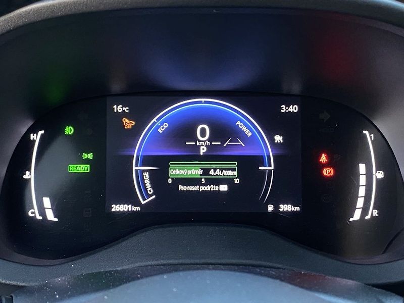 Toyota Yaris 1.5HEV, ČR, Style, DPH - fotka 12 z 16
