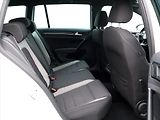 Volkswagen Golf 2,0 TSI R 221kW DSG 4M 1.Maj - náhled 13