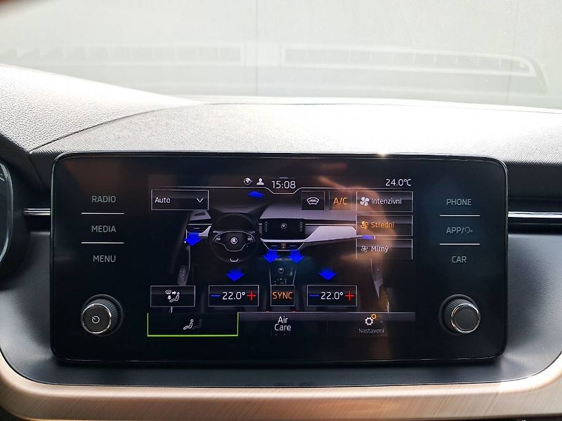 Škoda Scala (2022) STYLE Komfort 1.5 TSI / 110 kW - fotka 10 z 25
