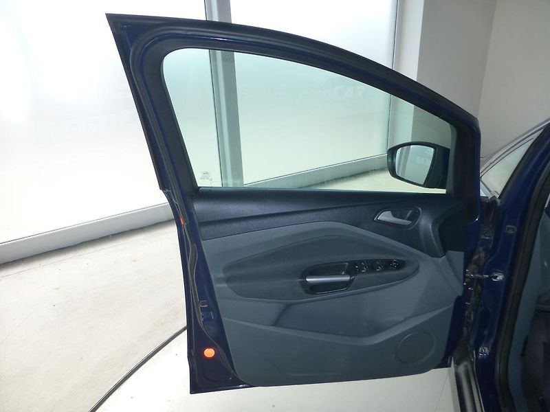 Ford C-MAX (2011) 1,6TDCI**KLIMATIZACE**NEW - fotka 9 z 24