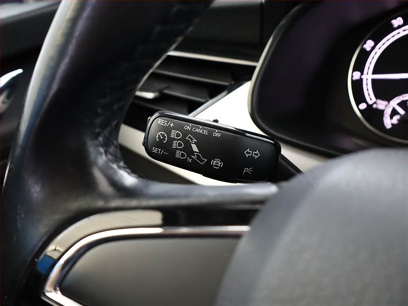 Škoda Scala (2020) 1.0 TSI, Serv.kniha, Tempomat - fotka 15 z 15