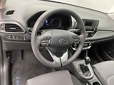 Hyundai i30 (2021) 1.5DPI, 1.maj,ČR, AC - náhled 12