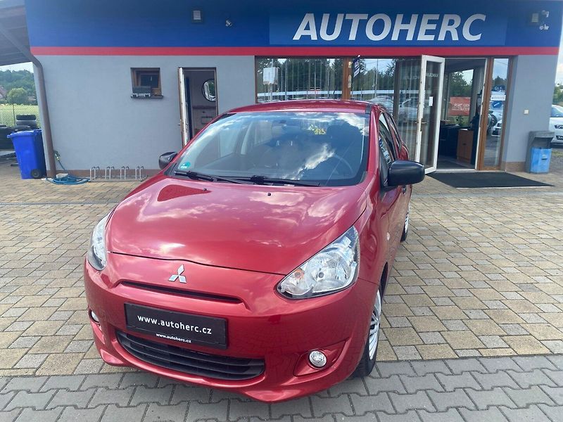 Mitsubishi Space Star (2015) 1.0 52kW - fotka 1 z 17