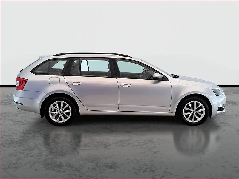 Škoda Octavia (2019) 1.5 TSI, Tempomat - fotka 6 z 16