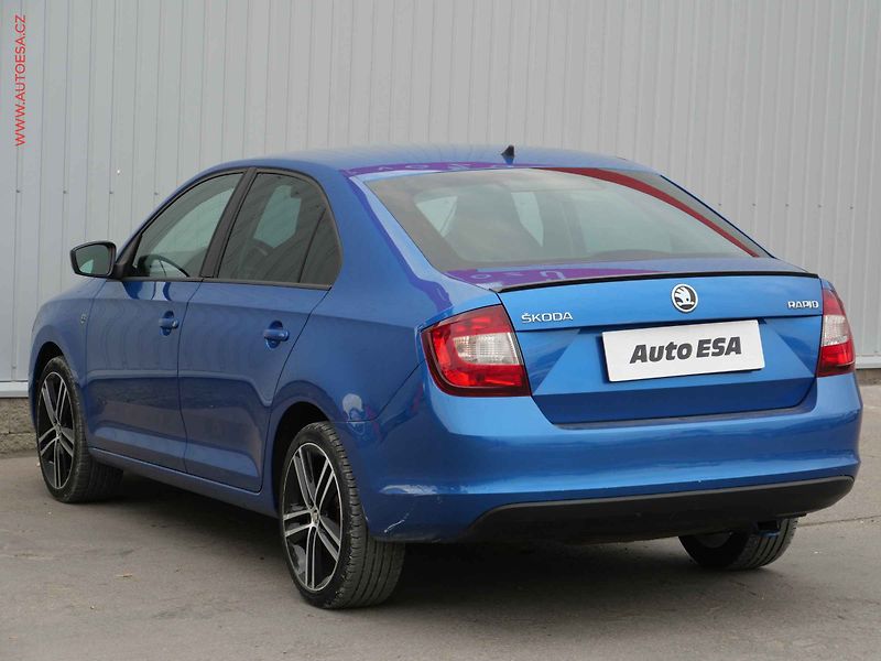 Škoda Rapid (2014) 1.2TSi, ČR, AC, STK10/28 - fotka 6 z 15