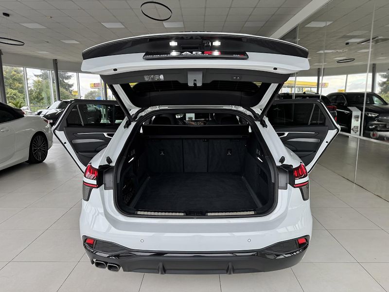 Audi A6 Avant TDI S-LINE*Matrix*360K*Skladem - fotka 38 z 42