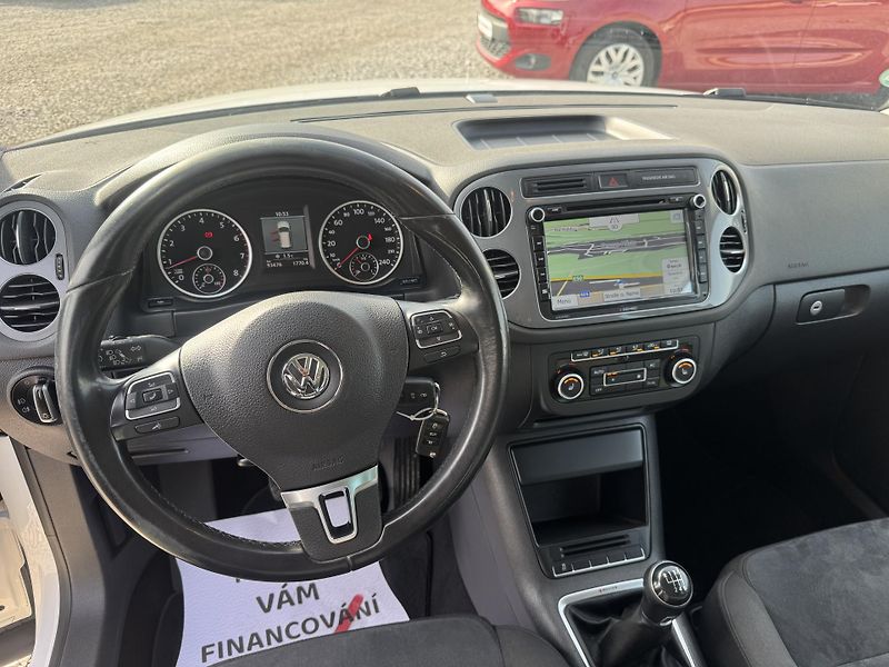 Volkswagen Tiguan 1.4TSi. Rezervace  - fotka 22 z 67