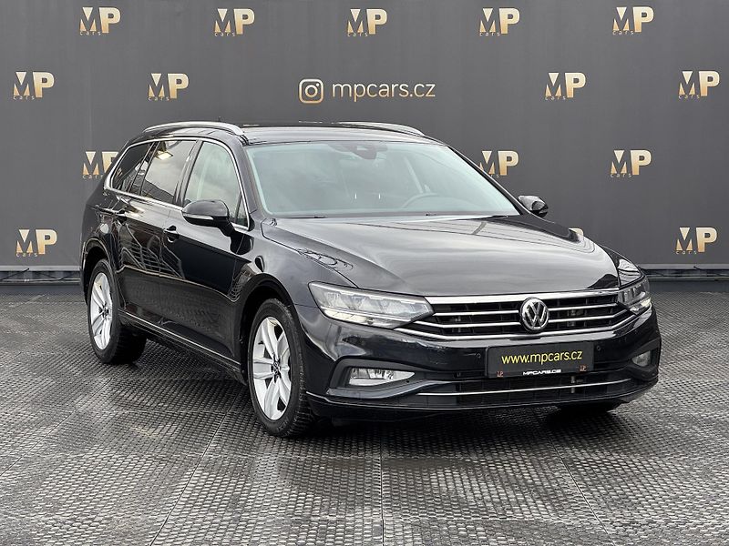 Volkswagen Passat (2020) 2.0TDi 140kW DSG Business, RZV - fotka 3 z 41