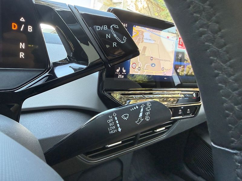 Volkswagen ID.3 PRO S 82kWh REZERVACE - fotka 31 z 38