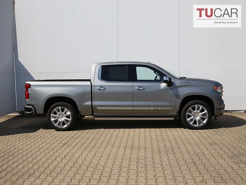 Chevrolet Silverado (2026) High Country 6.2 V8  - fotka 3 z 48