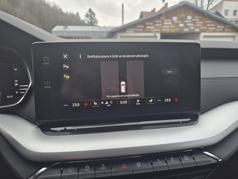 Škoda Octavia ZAMLUVENO ! 2,0TDi 85kw 17ALU - fotka 33 z 46