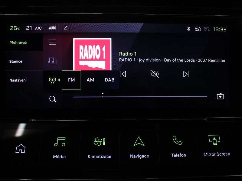 Peugeot 408 1,2 Hybrid 145k. GT-line 32tkm - fotka 11 z 24