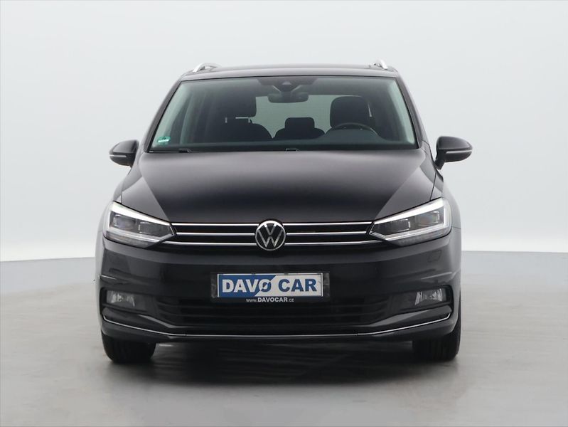 Volkswagen Touran 2,0 TDI DSG Highline 7Míst DPH - fotka 2 z 41