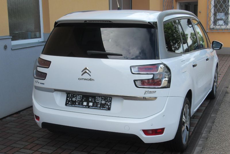 Citroën C4 Picasso 2.0 HDi AT PANORAMA NAVIGACE - fotka 8 z 32