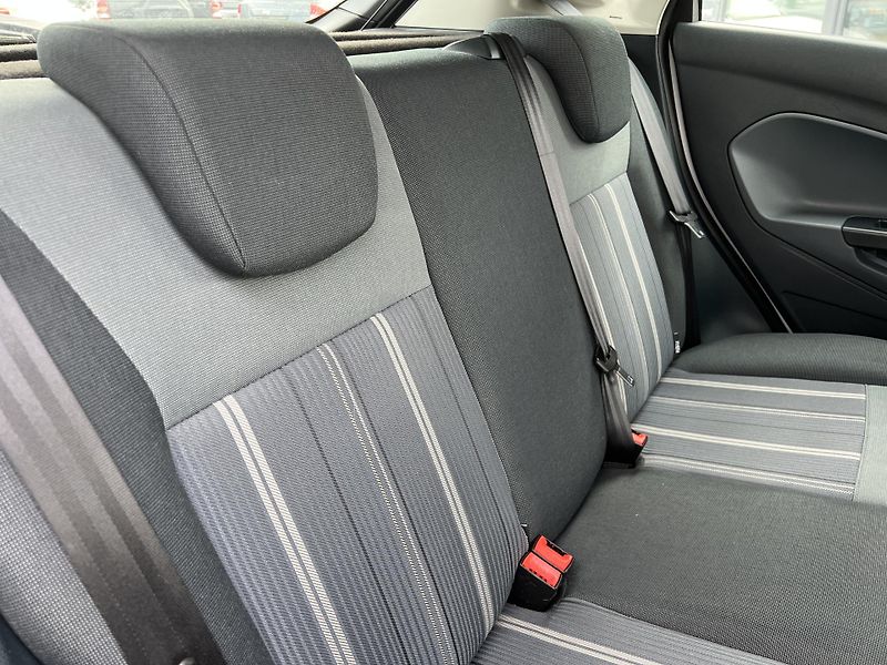 Ford Fiesta 1.25i KLIMA ALU KOUPENO V ČR - fotka 22 z 34