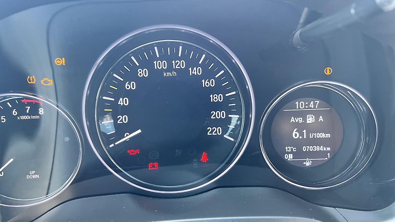 Honda HR-V 1,5i-VTEC, COMFORT, ČR - fotka 8 z 15