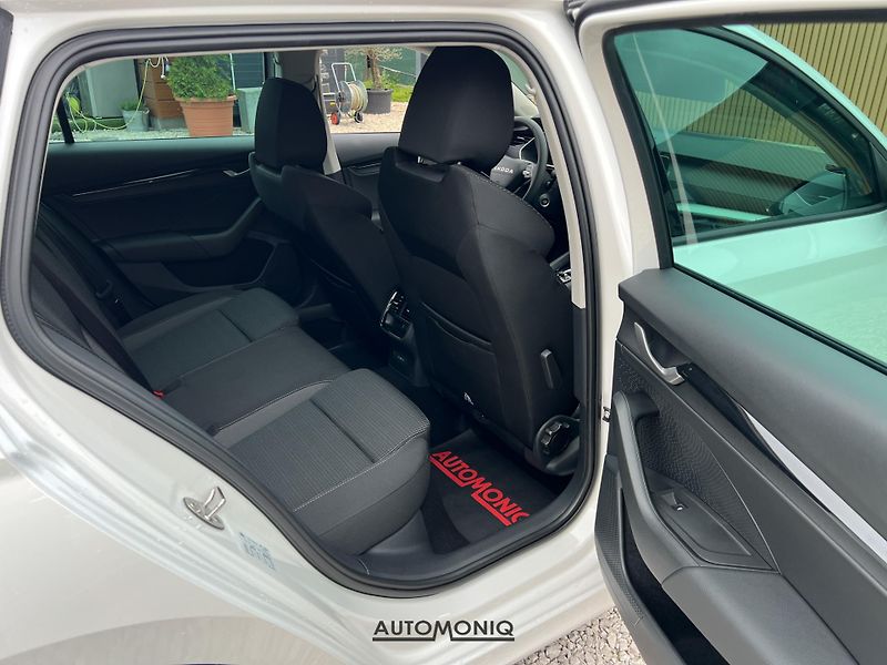 Škoda Octavia (2025) Combi 1.5 TSI DSG LED, Kamera - fotka 16 z 25