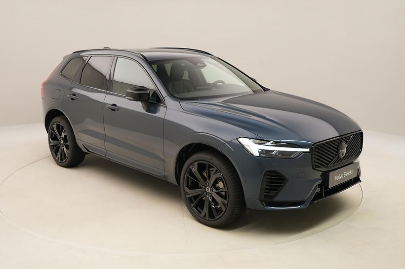Volvo XC60 T8 AWD RECHARGE BLACK EDITION - fotka 17 z 63