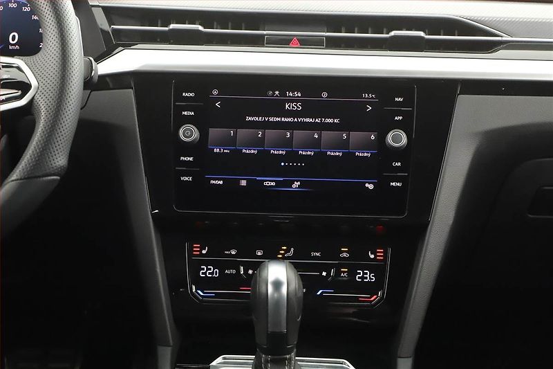 Volkswagen Arteon (2023) R-line 2.0 TDI - fotka 9 z 20