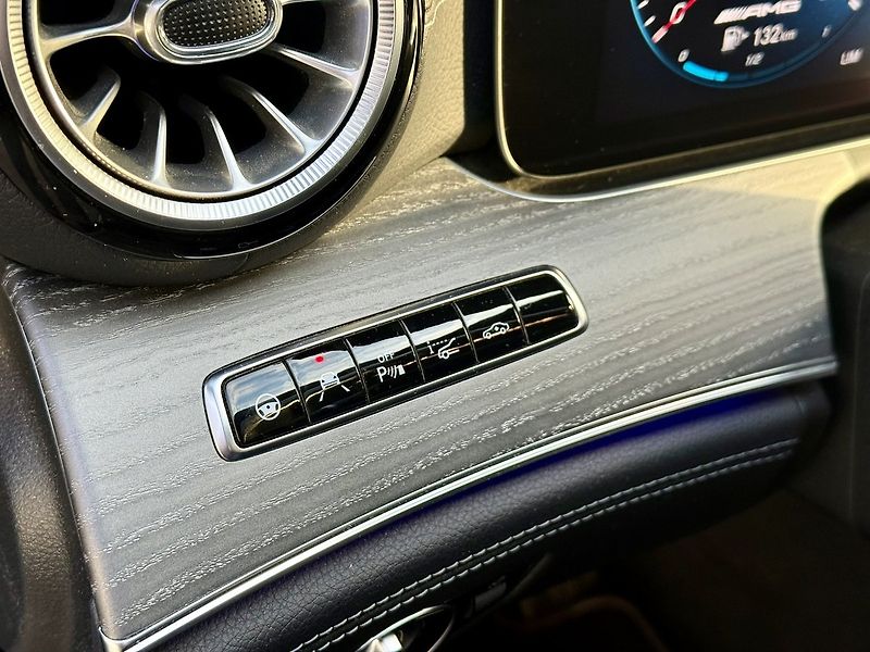 Mercedes-Benz AMG GT (2020) 63 4MATIC+ - fotka 24 z 44
