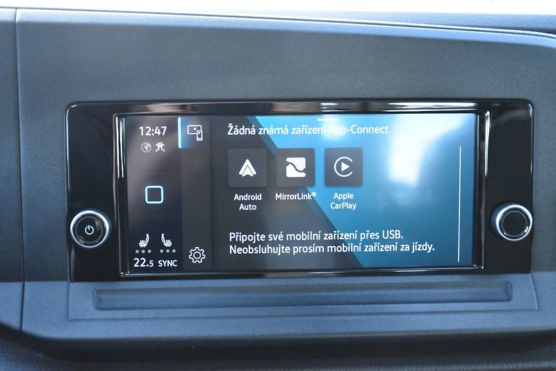 Volkswagen Caddy (2022) 2.0 TDI 90kW - fotka 18 z 34