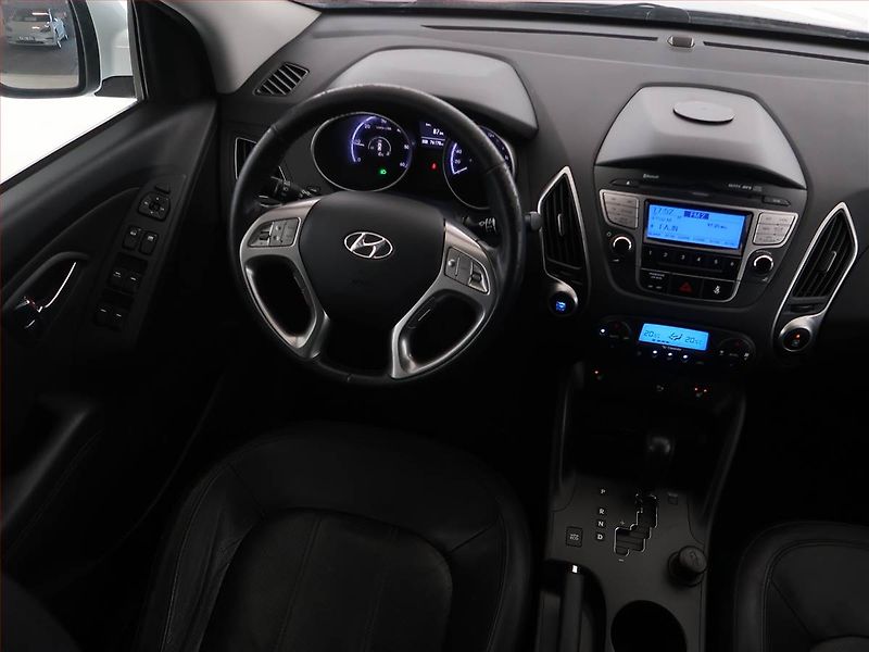 Hyundai ix35 (2012) 2.0 CRDi, 4X4, Automat - fotka 7 z 20