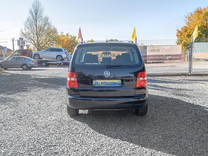 Volkswagen Touran (2006) 1.9TDI 77KW – 7 sedadel - fotka 6 z 44
