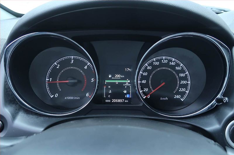 Mitsubishi ASX (2017) 1.6 DI-D, Tempomat - fotka 11 z 20