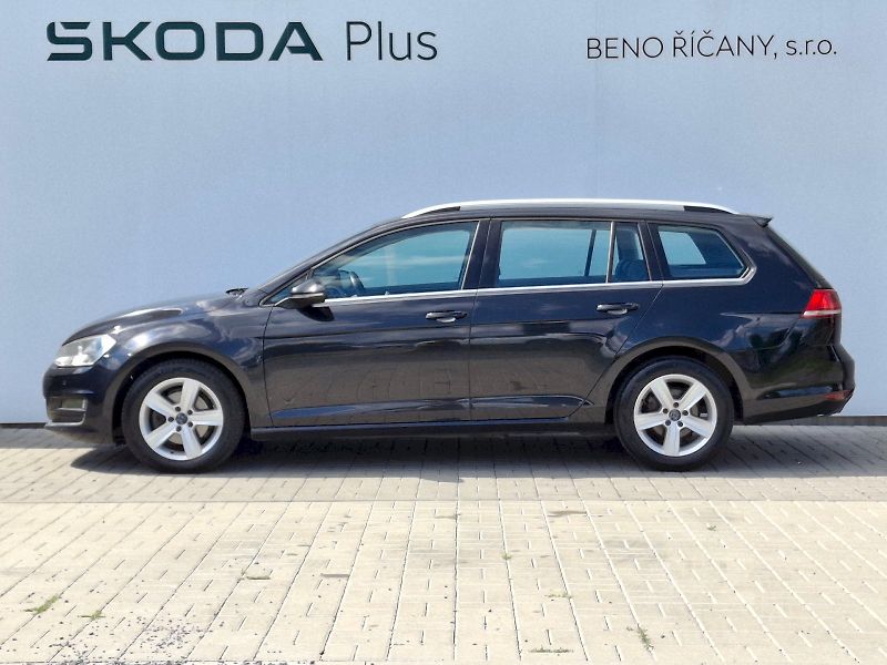 Volkswagen Golf (2015) Variant HighLine 1,6TDi 77kW - fotka 3 z 32