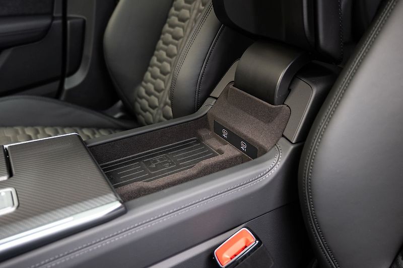 Audi RS 6 Avant - fotka 17 z 24