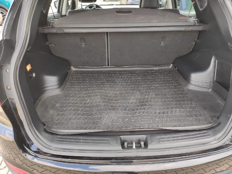 Hyundai ix35 (2014) 1.6i 135k MAN6 TAŽNÉ - fotka 6 z 25