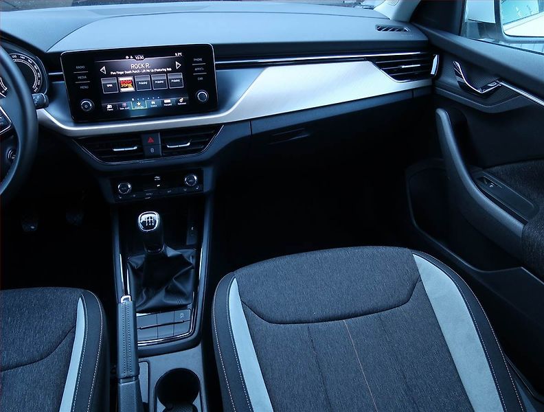 Škoda Scala (2023) 1.0 TSI, ČR,1.maj, Serv.kniha - fotka 8 z 14