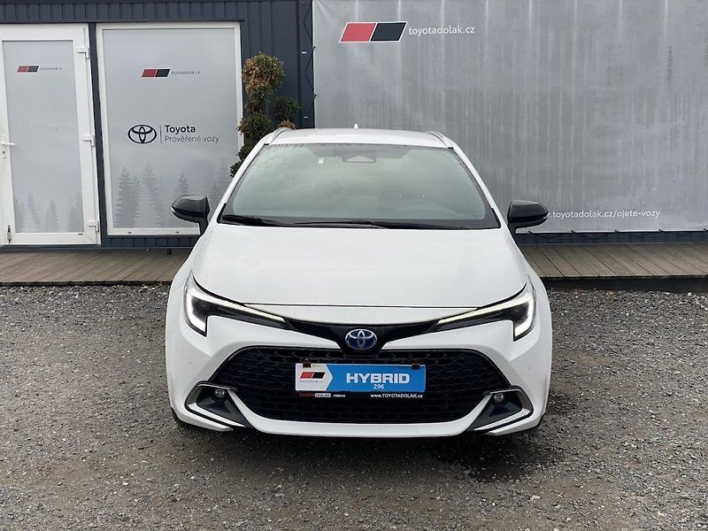 Toyota Corolla 1.8HEV, ČR, Style, DPH - fotka 3 z 16