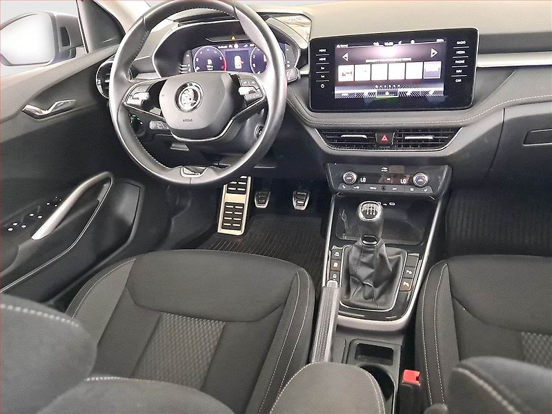 Škoda Fabia (2021) Style Plus 1.0 TSI, Serv.kniha - fotka 7 z 24