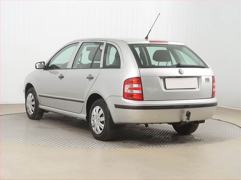 Škoda Fabia (2005) 1.2 12V, nová STK - fotka 4 z 12