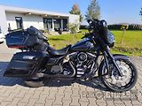 Harley-Davidson FLHTCUI Electra Glide Ultra Classic (2006) 127CUI - náhled 1