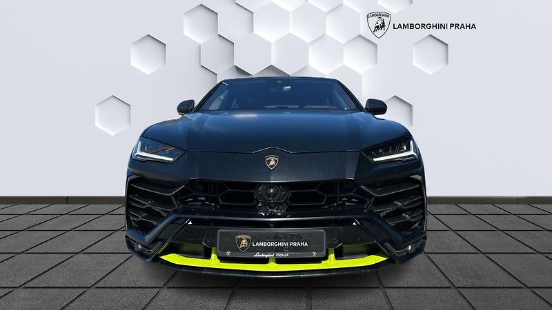 Lamborghini Urus (2021) Graphite Capsule - fotka 5 z 14