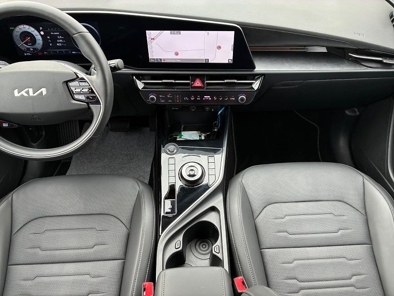 Kia e-Niro (2024) STYLE PRO BEV 64,8kWh 150kW CZ - fotka 10 z 11