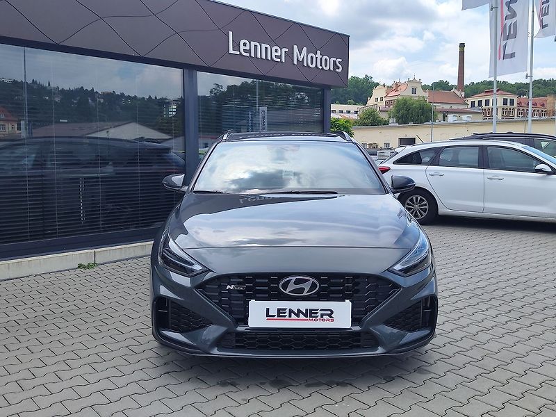 Hyundai i30 1.5 T-GDi/103kW N-Line DCT - fotka 2 z 31