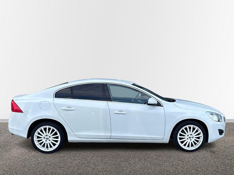 Volvo S60 Sedan - fotka 16 z 28