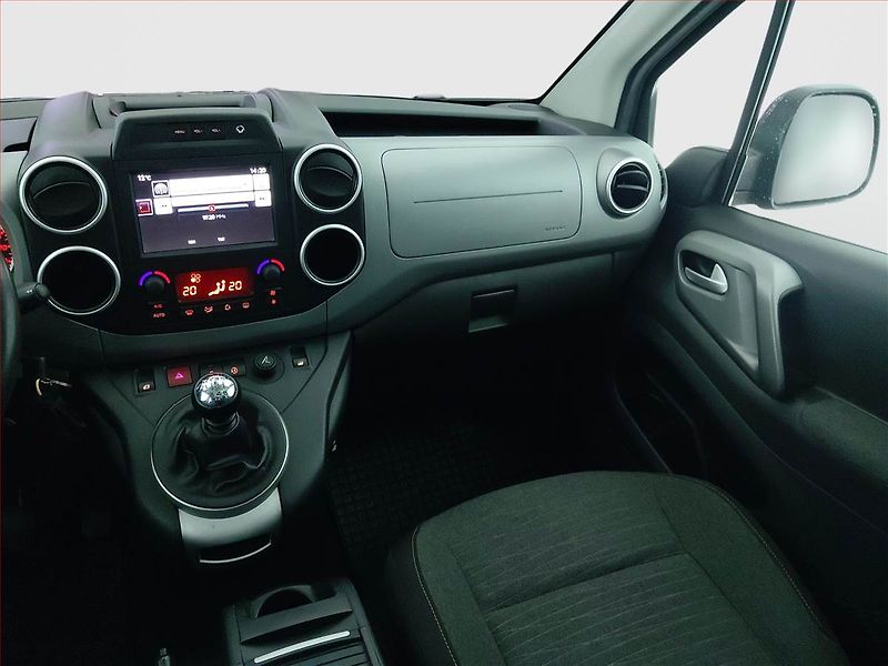 Citroën Berlingo (2016) Shine 1.6 BlueHDi, 5Míst, ČR - fotka 8 z 17