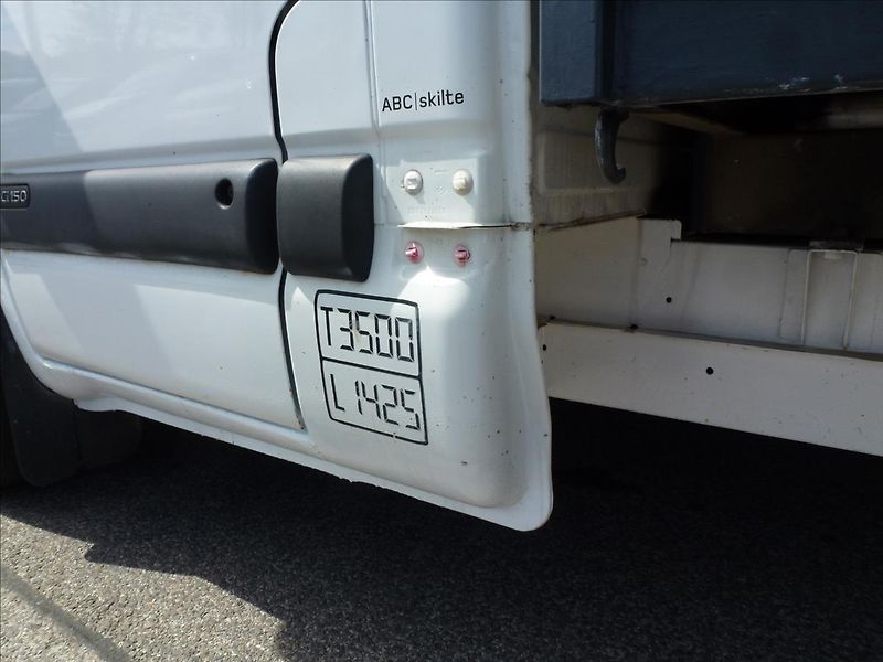 Renault Master 2,5 DCI Valník  150 - fotka 15 z 49