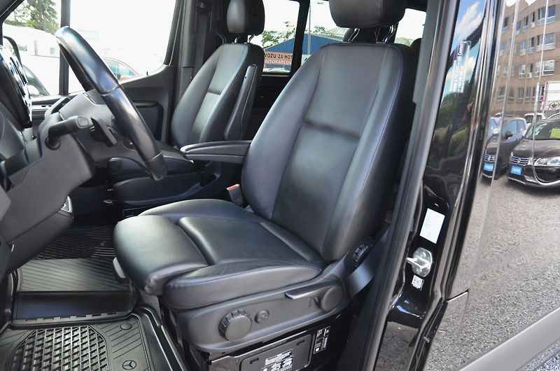 Mercedes-Benz Sprinter (2021) 3.0 V6 140kW AT 1.MAJ./ ZÁRUKA - fotka 22 z 42