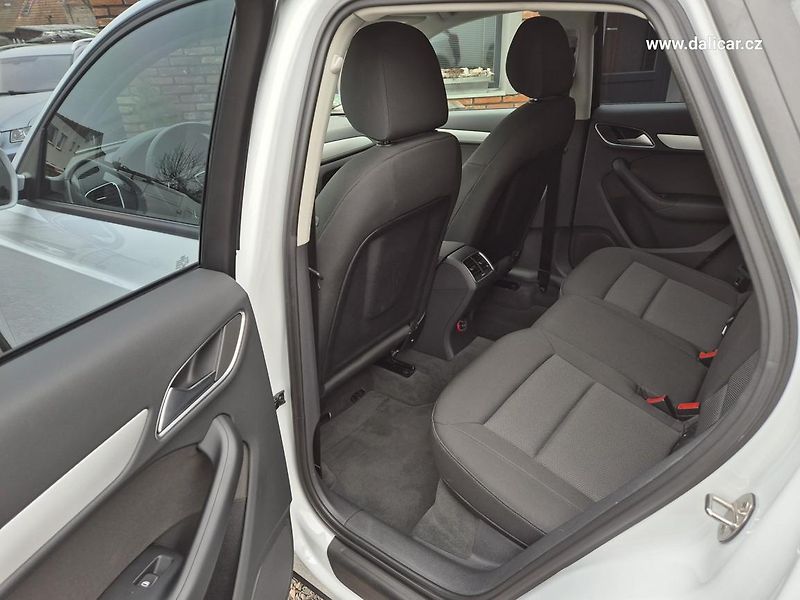 Audi Q3 (2018) 1.4 TFSi 92KW SPORT - fotka 41 z 53