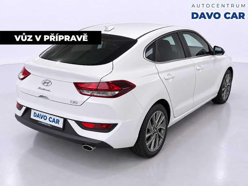 Hyundai i30 1,4 T-GDI 140 All Inclusive CZ - fotka 5 z 12