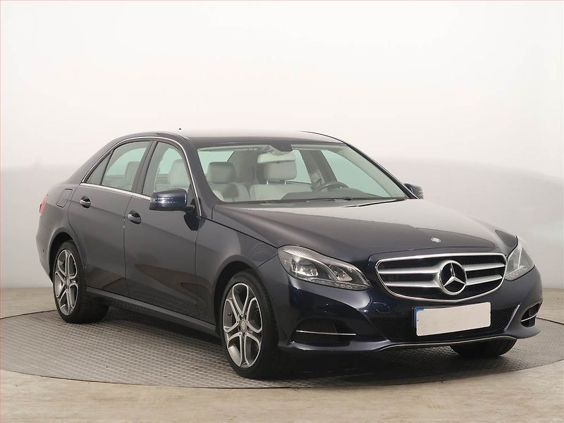 Mercedes-Benz Třídy E (2015) E 220 BlueTEC, Automat - fotografie inzerátu