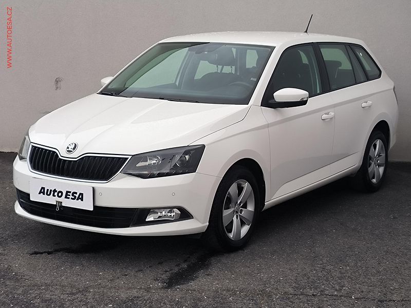 Škoda Fabia (2018) 1.0 TSi, 2.maj,ČR, Style - fotka 3 z 18