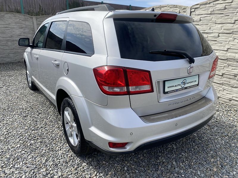 Fiat Freemont 2.0MJET 140PS 7MÍST KŮŽE MAN!! - fotka 3 z 166
