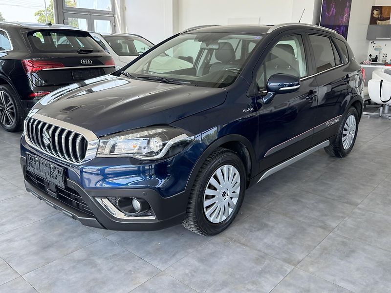 Suzuki SX4 S-Cross (2018) 1,4T 4x4 PizSulai Navigace  - fotka 3 z 33