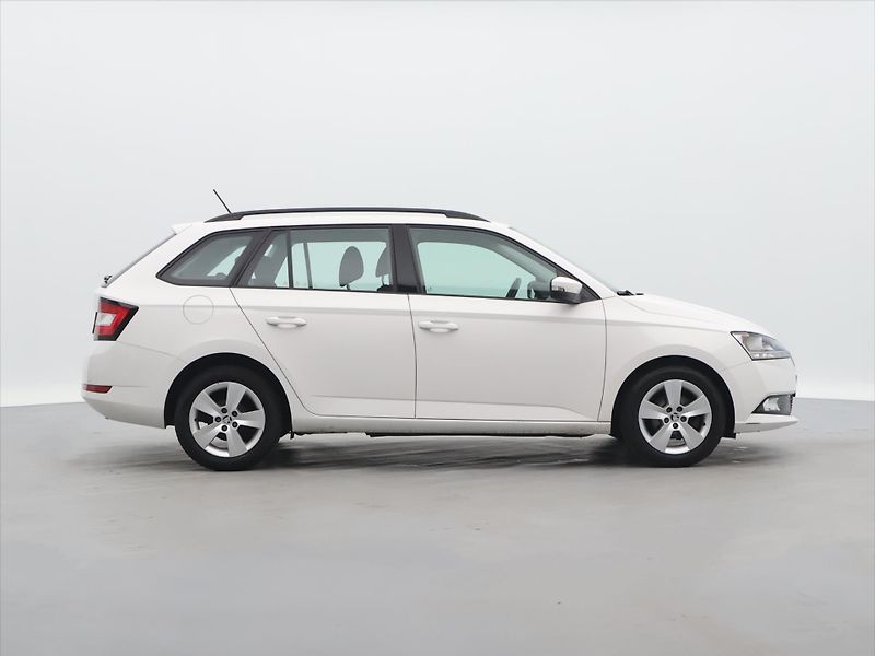 Škoda Fabia 1,0 TSI 70kW Ambition CZ DPH - fotka 8 z 32